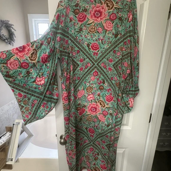 Hold for chuntifabulous - Picture 3 of 9